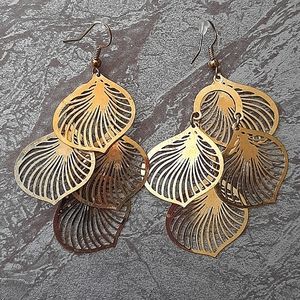 Gold Tone Leaf Earrings